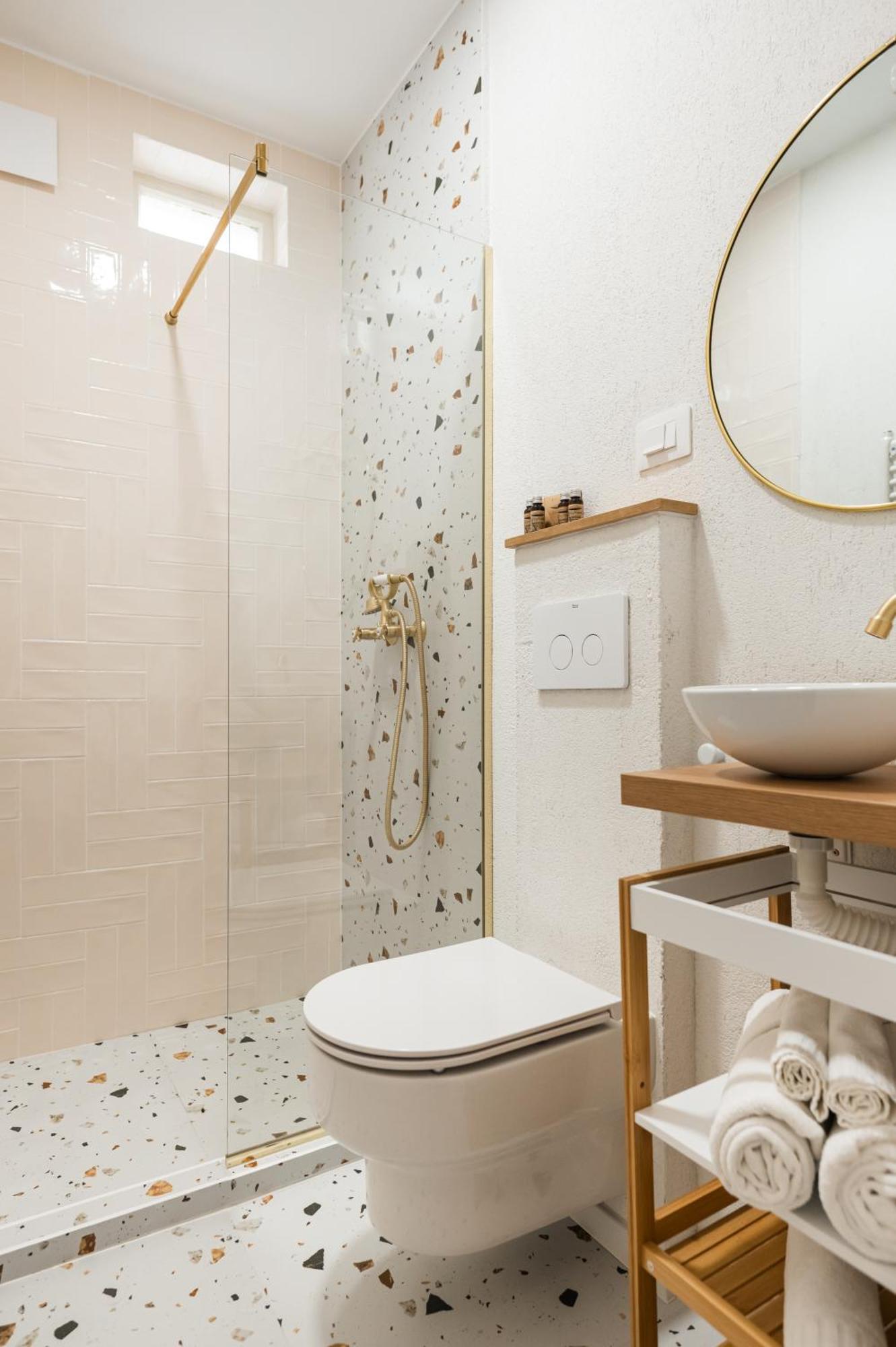 Harmonee - Central Retreat Brasov Ngoại thất bức ảnh