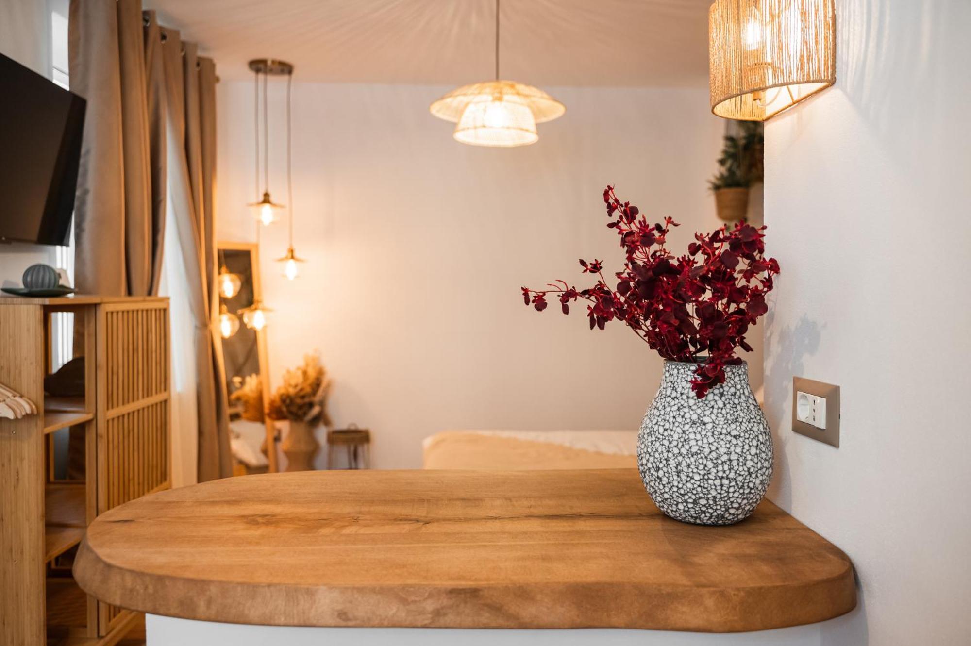 Harmonee - Central Retreat Brasov Ngoại thất bức ảnh