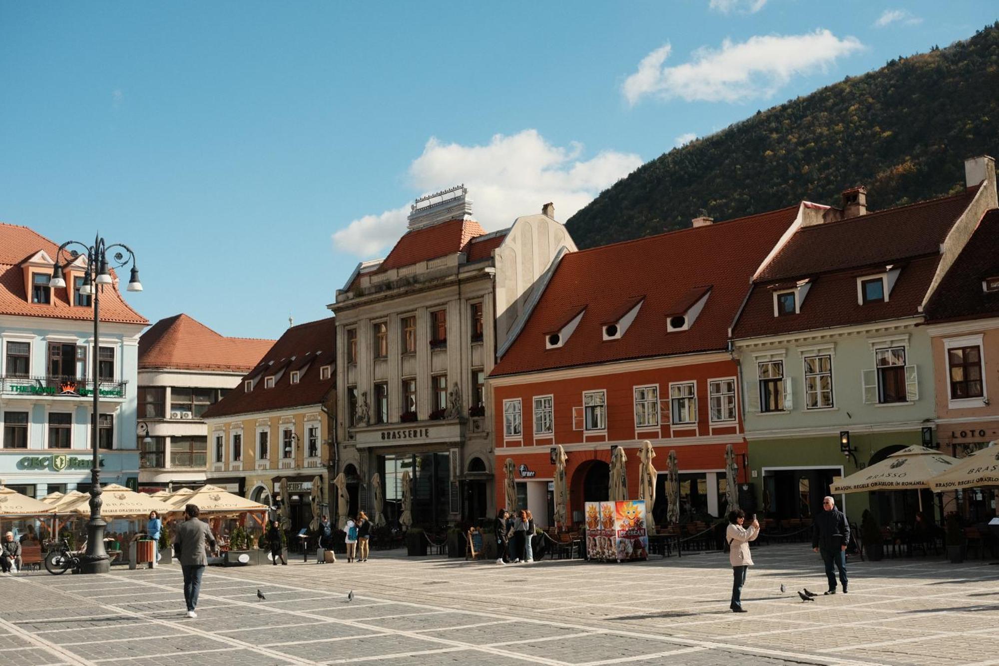 Harmonee - Central Retreat Brasov Ngoại thất bức ảnh